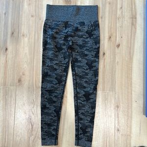 Gymshark legging black seamless camo size small